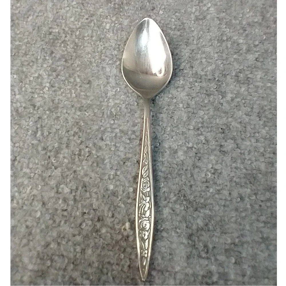 Ekco Eterna Santiago Tablespoon Stainless Steel Floral Rose Pattern 6 Inch